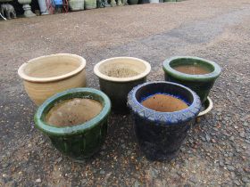 5 Ceramic garden pots. Largest H25cm approx