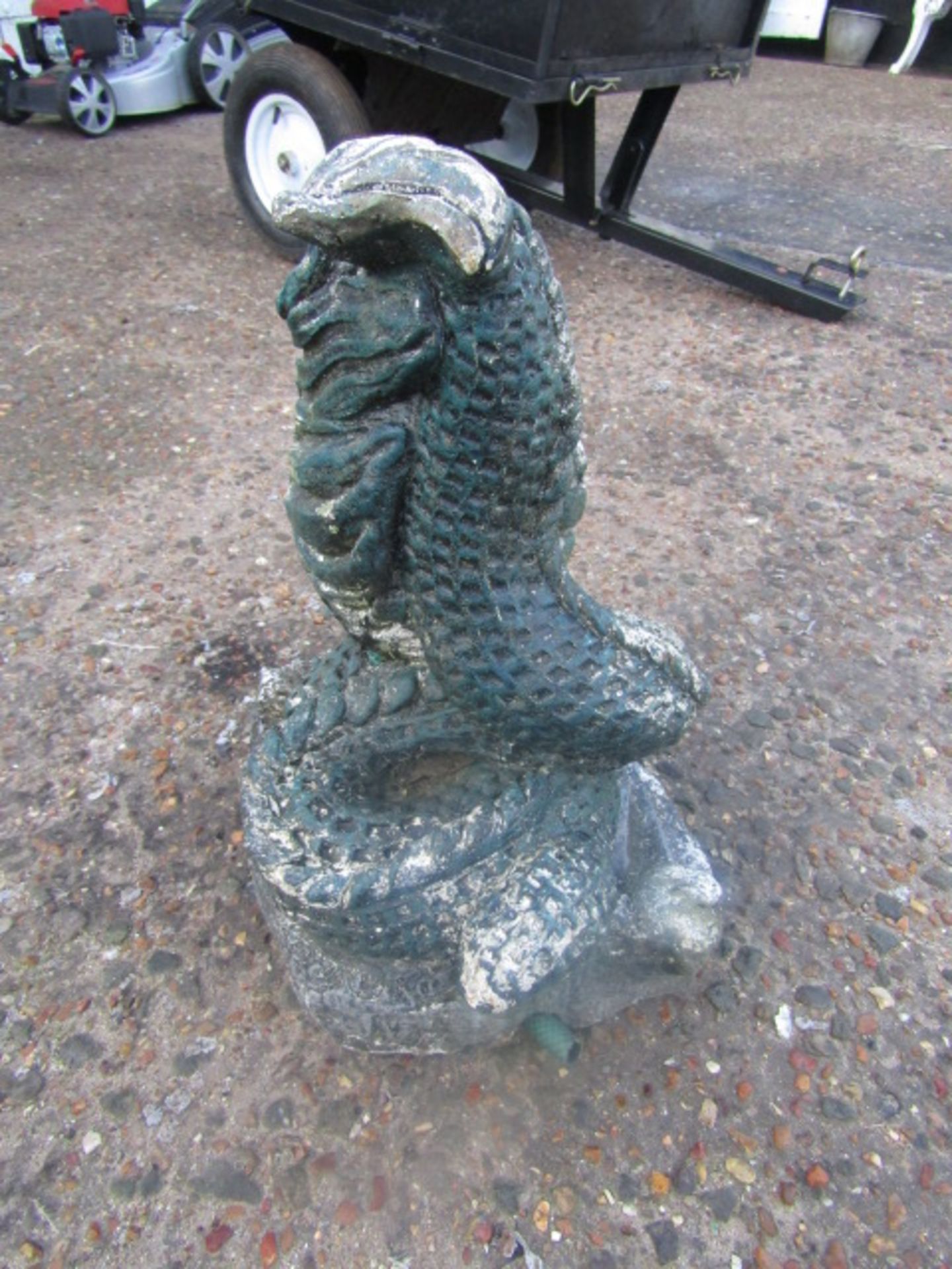 A concrete dragon water feature 50cmH - Image 3 of 3