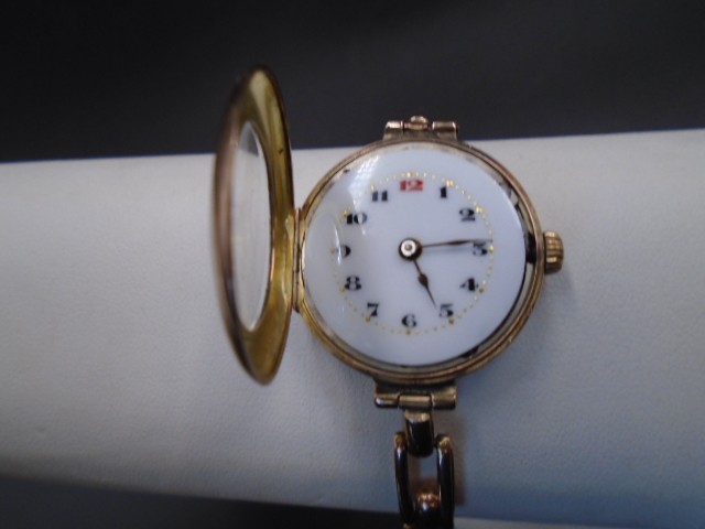 A vintage Rolex 9ct rose gold ladies coctail watch, with expanding band strap (9ct gold strap). - Image 9 of 9
