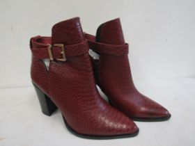 Bronx leather snakeskin effect boots size 6/40