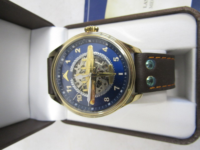 Dambuster's Lancaster mechanical watch by The Bradford Exchange - Image 3 of 5