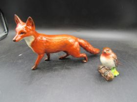 Beswick fox (25cmL) and Robin (8cmH)