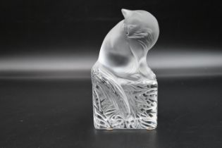 Lalique Doumi Cat 1991 code 1167800 signed to base approx. 13.5cm very good condition with no