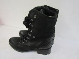 Moda in Pelle black boots size 6