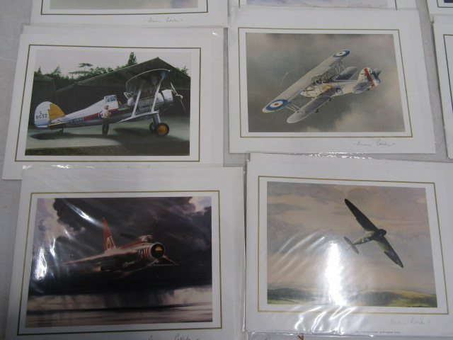 Les Vowels signed photo of Piper Warrior II titled 'The Empty Seat' along with  Aviation cards - Image 3 of 10