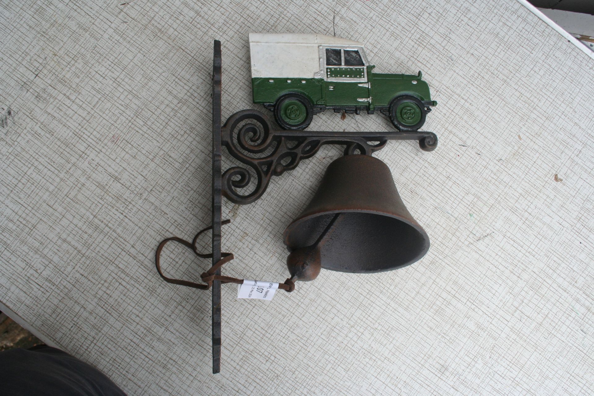 Land Rover bell