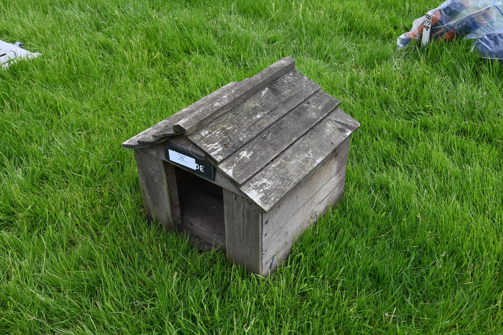 small/medium dog/cat kennel