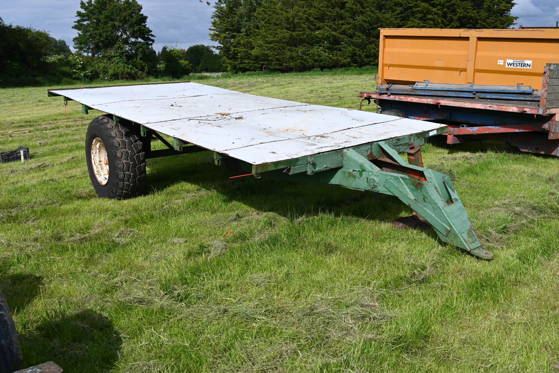 20 ft single axle trailer