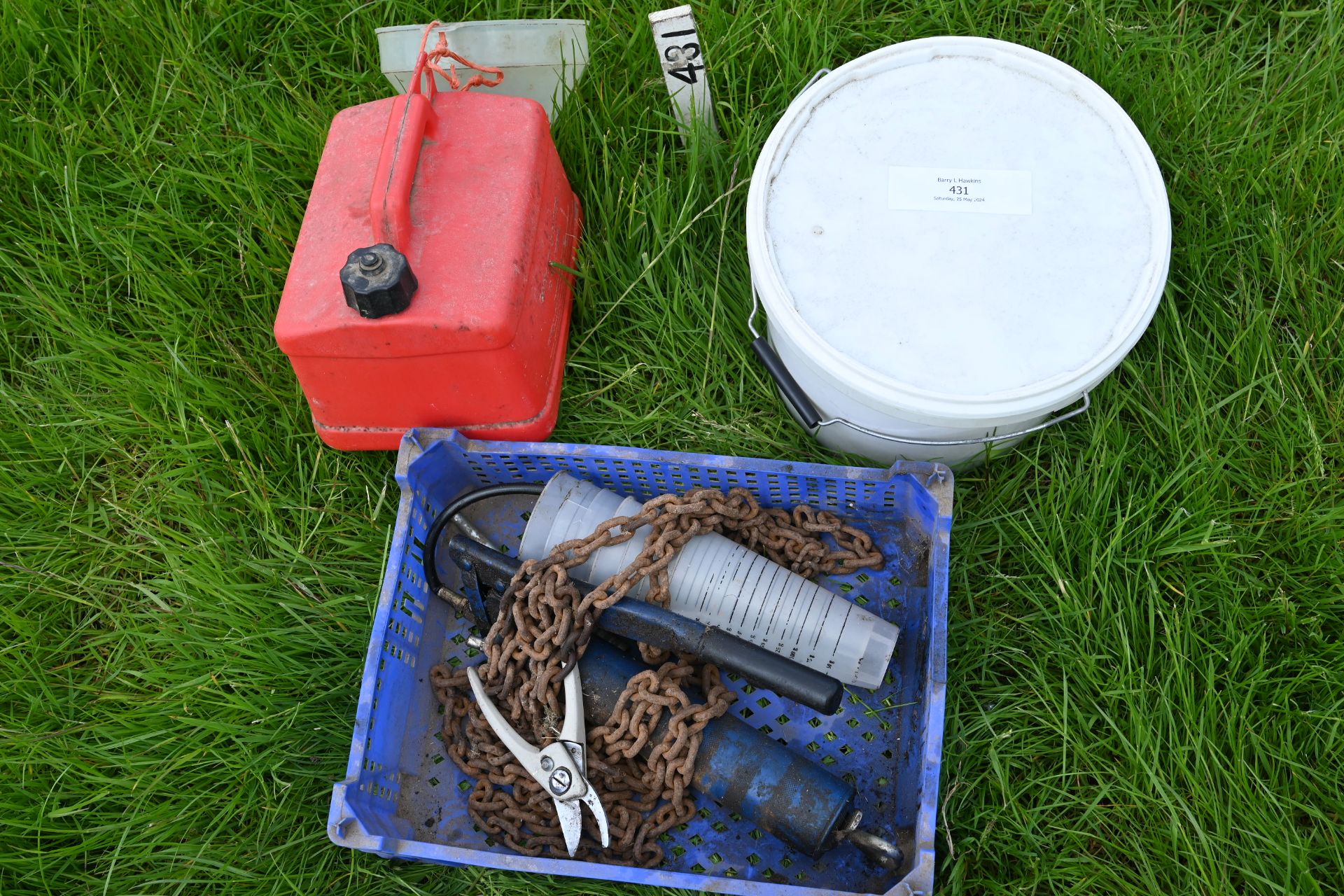 5lt plastic petrol can, grease gun and more