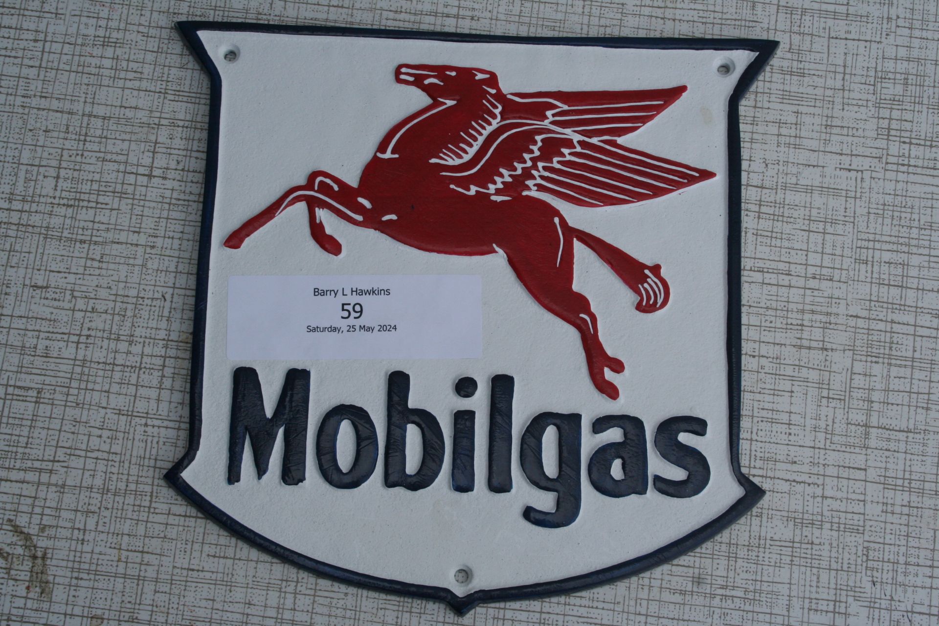 Aluminium Mobilgas plaque
