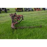 KUHN grass cutter with 1.5 metre cutting blade with hydraulic lift