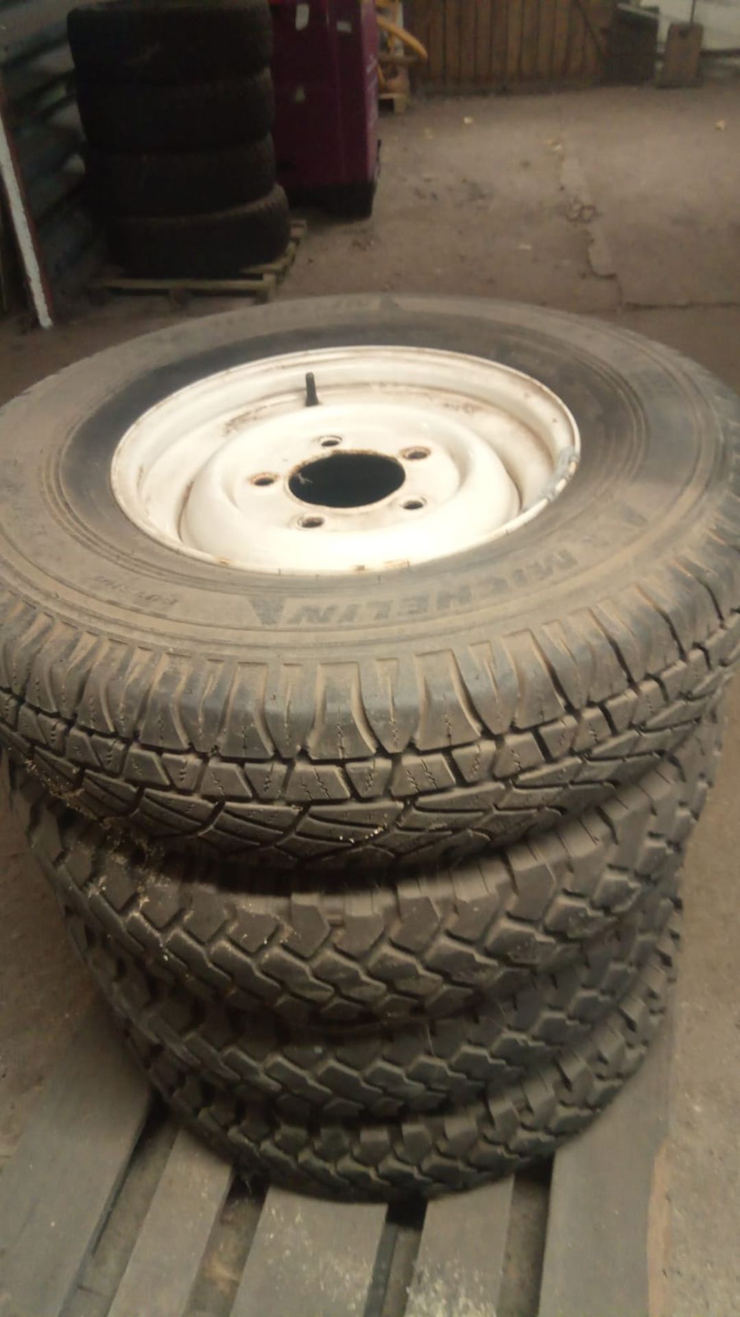 Set of Land Rover steel wheels and tyres 750/16 - Image 2 of 2