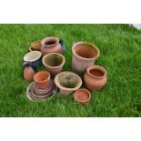 Quantity of nice terracotta pots