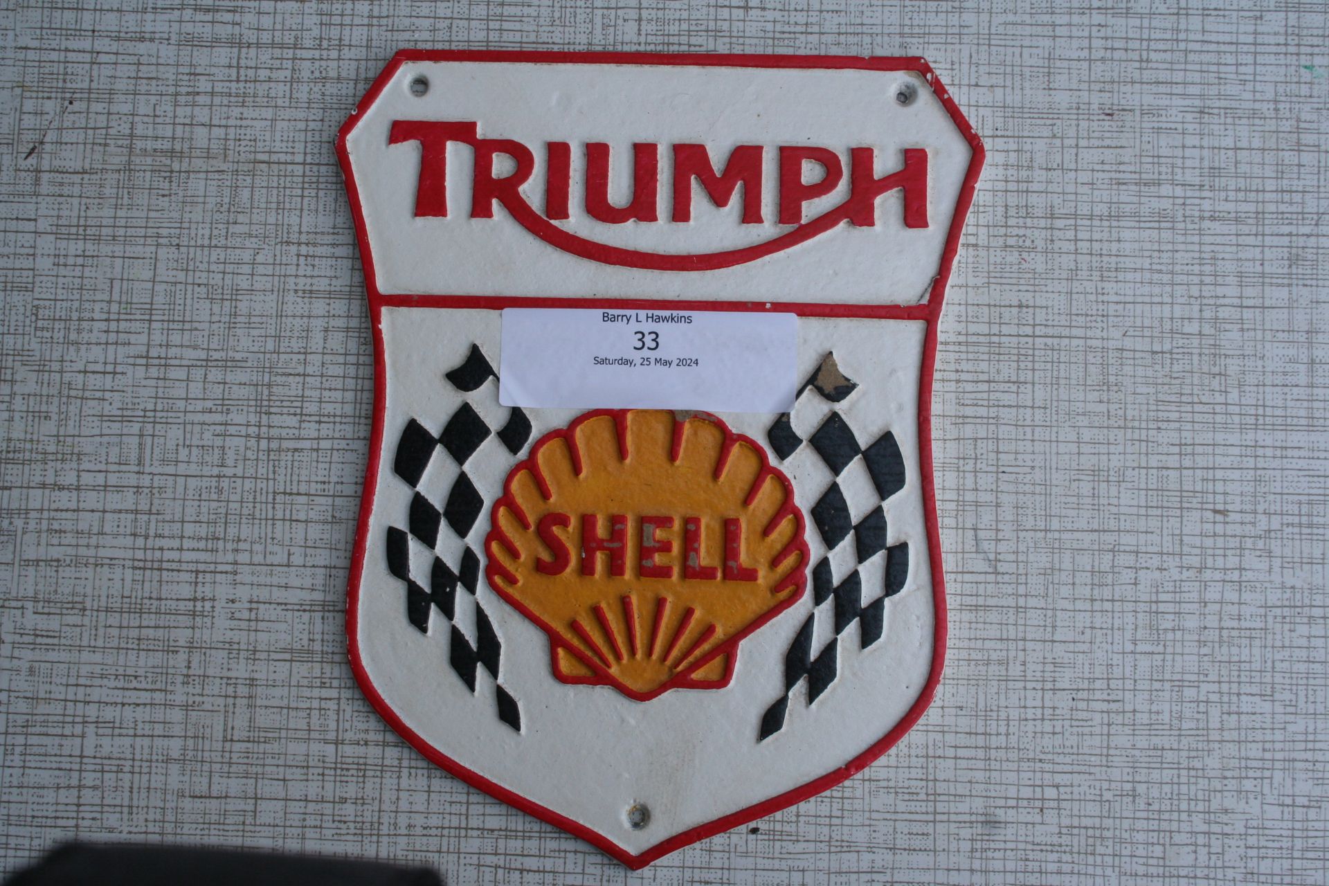 Triumph Shell plaque type N