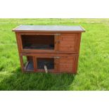 Double rabbit hutch as new