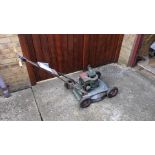 Hayterette 20 rotary mower with briggs and stratton 4 stroke engine.