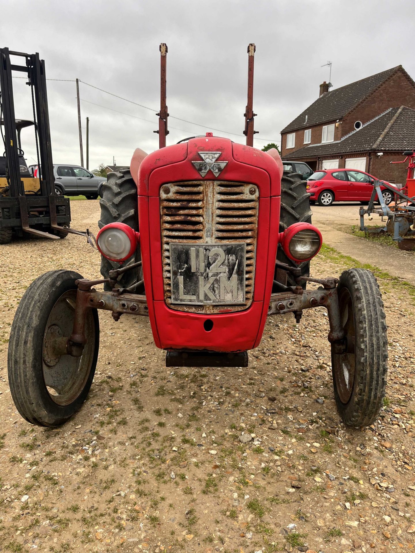 1960 Massey Ferguson 35 orchard tractor, 8000hrs with underslung exhaust system - Image 2 of 5