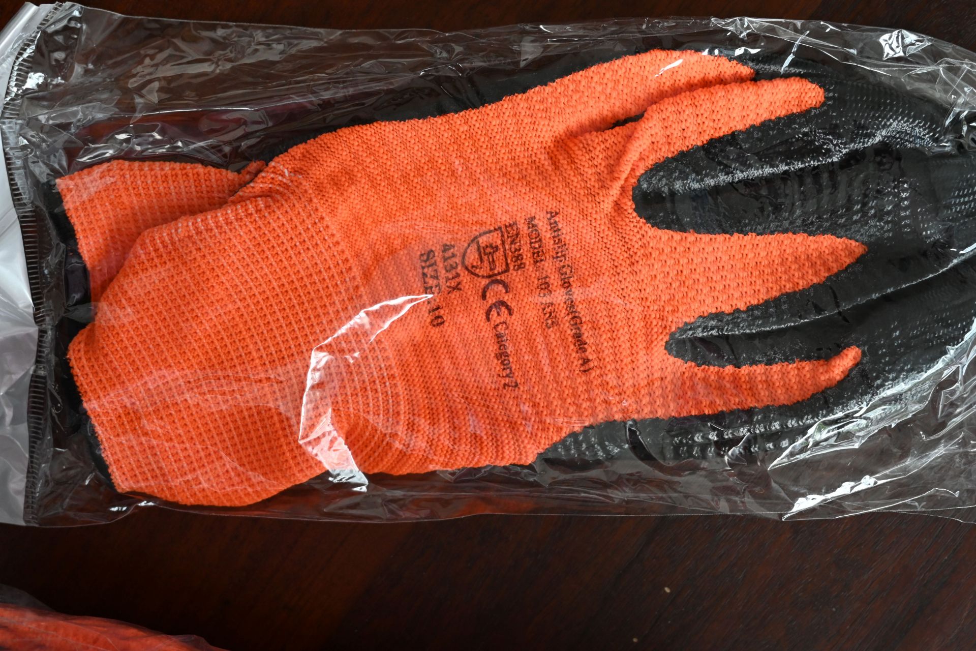 12 pairs of Nitrile orange and black work gloves