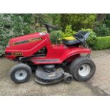 Westwood ride on lawnmower L1200 with grass collector