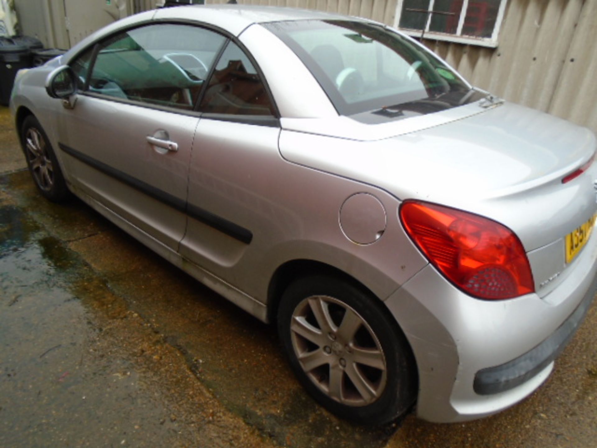 2007 Peugeot 207 sport CC Coupe 1598CC. AJ57 HLF. From a deceased estate, M.O.T expired July 2023, - Image 6 of 13