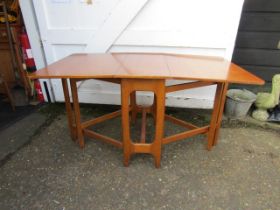 G-Plan gate leg table