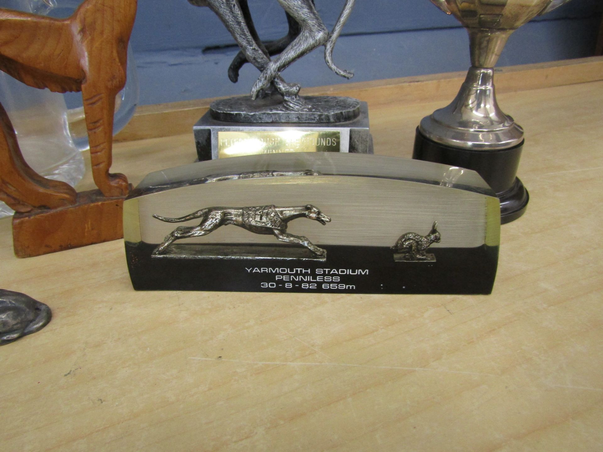 Greyhound trophies, glass clock and tankard etc - Image 4 of 5