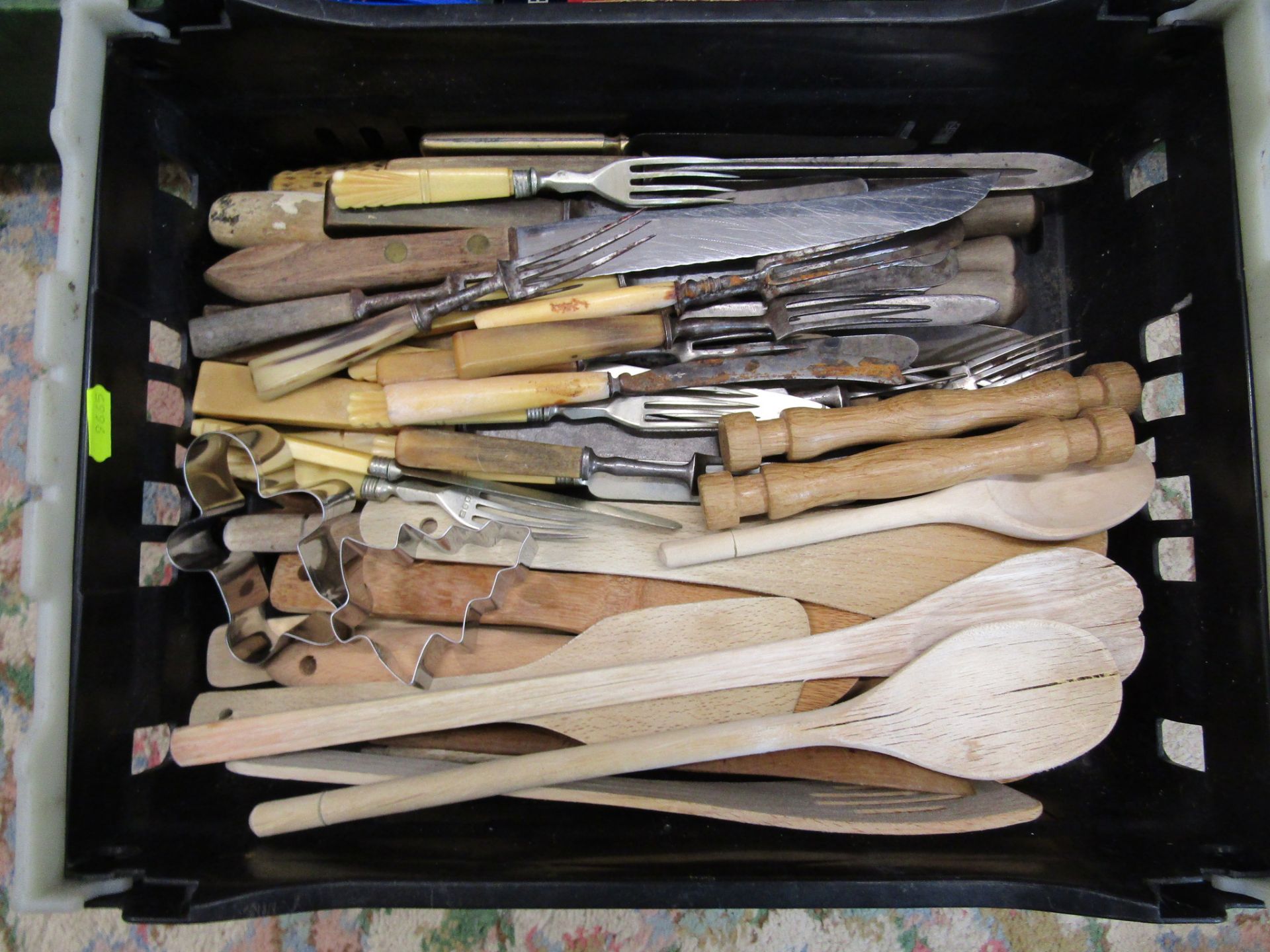4 Boxes of mixed cutlery, glass and Kitchenalia etc - Image 2 of 5