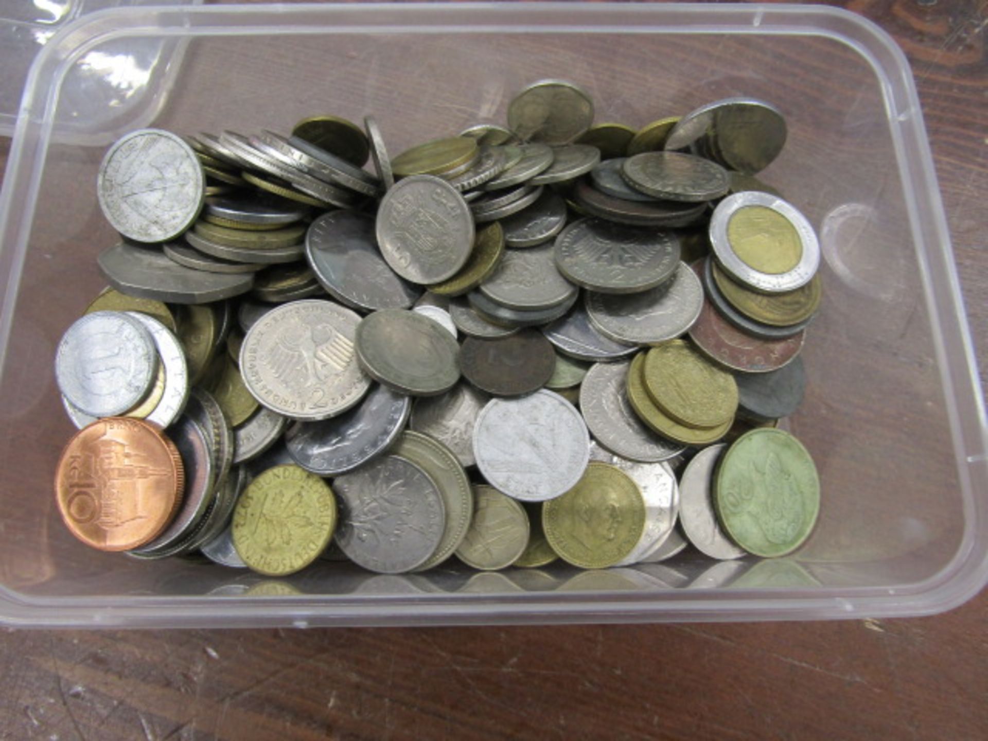 A tub of mixed coinage