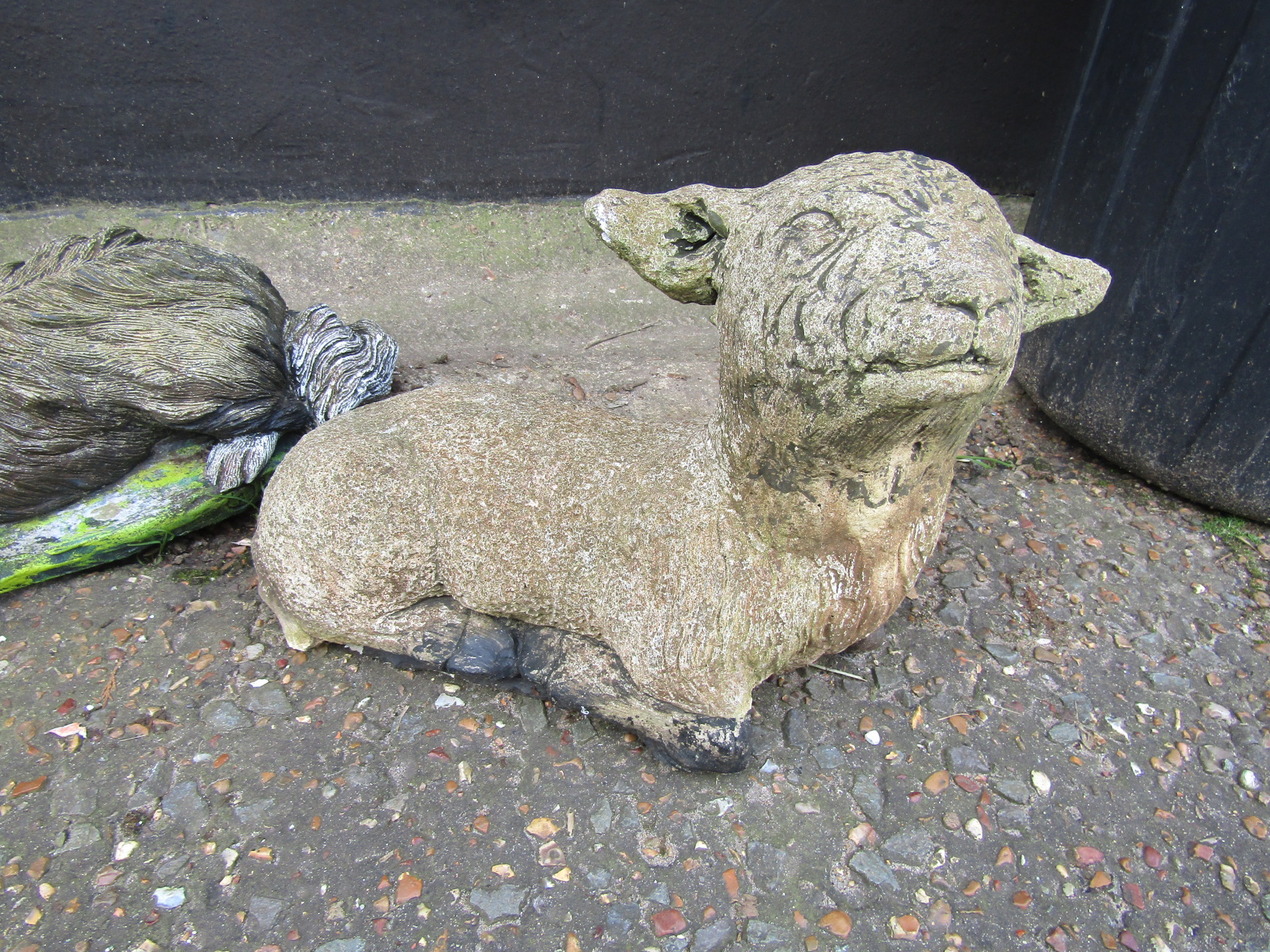 Concrete dog and lamb garden ornaments - Image 3 of 3