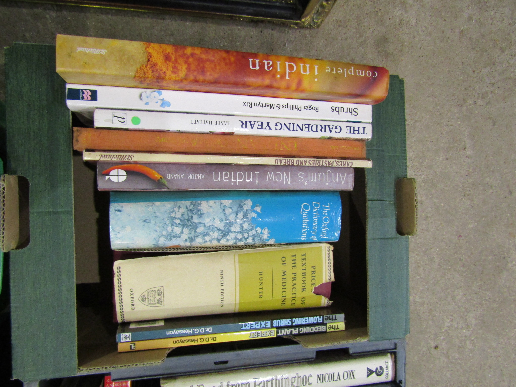4 Boxes of mixed books - Image 4 of 5
