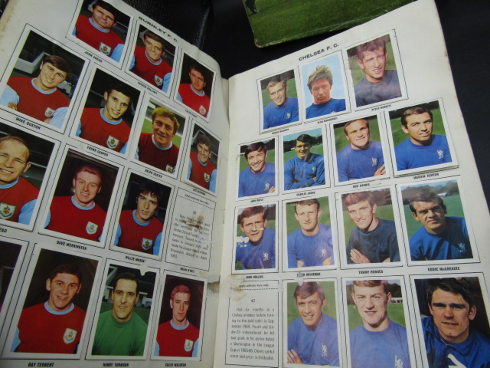 Leeds football shirt, Norwich City autograph sheet 1971-2 plus album picture stamp album and - Image 6 of 16