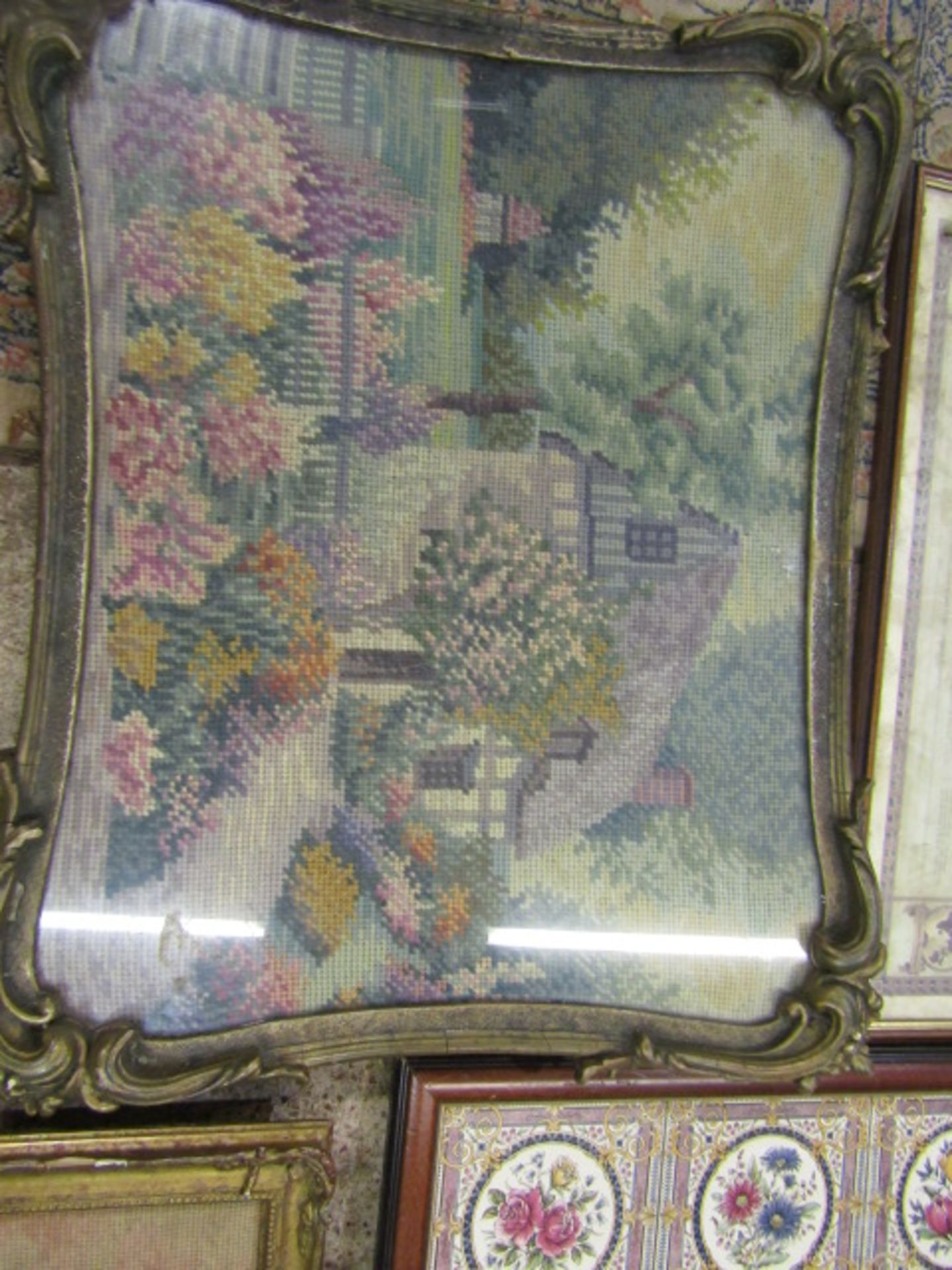 a quantity of pictures inc shell bird, dried flower display etc and a tiled tray - Image 5 of 7