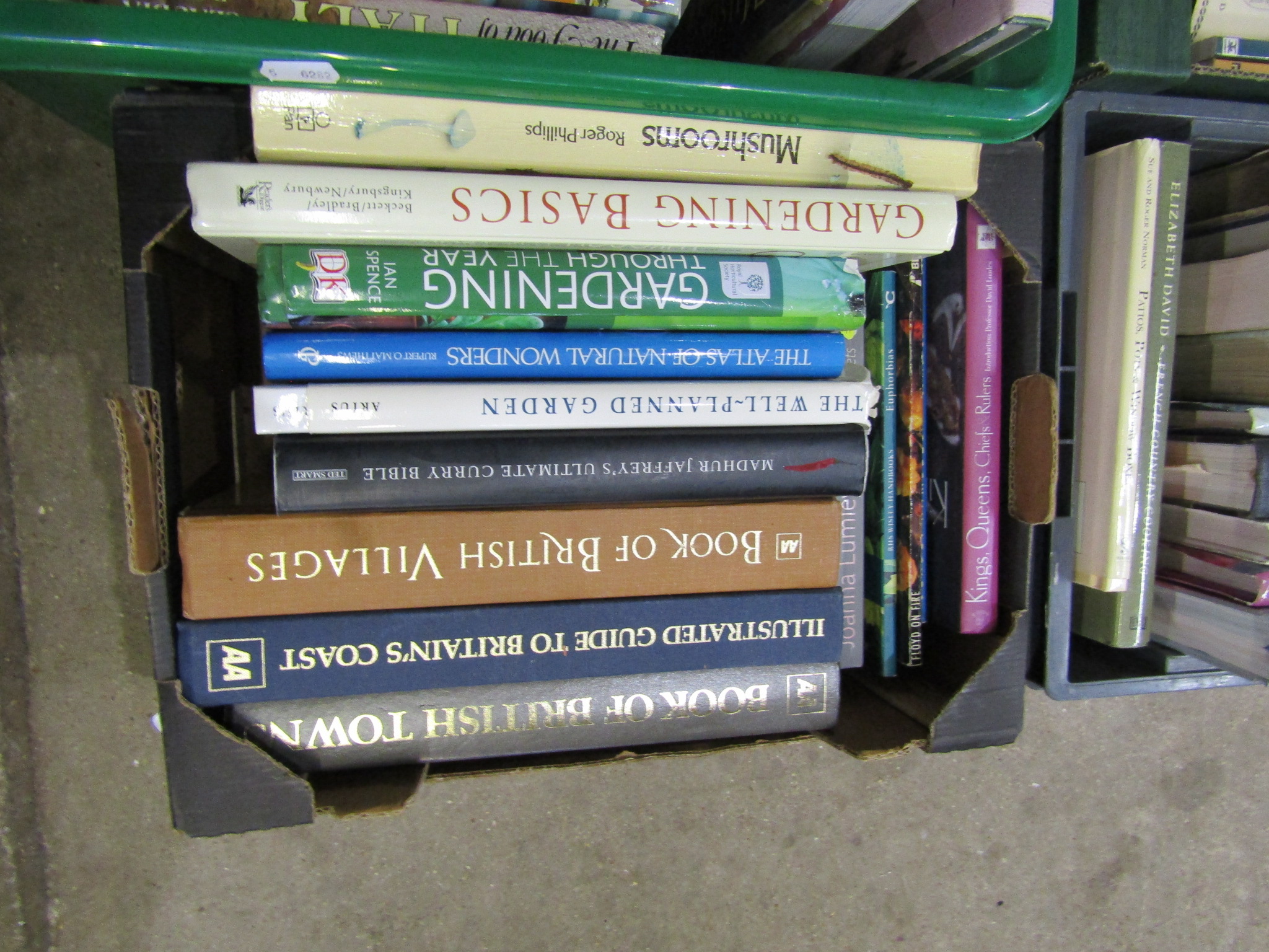 4 Boxes of mixed books - Image 3 of 5