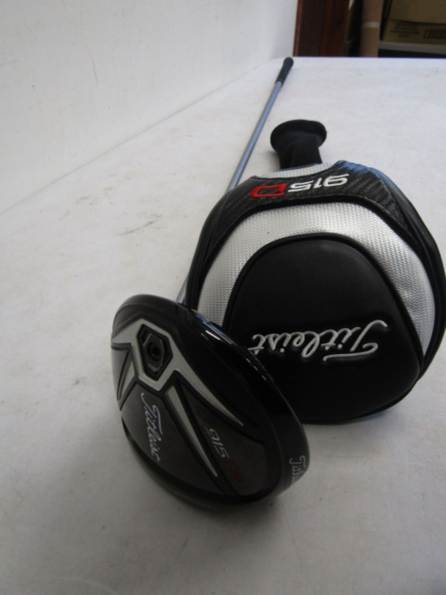 Titleist 915 D driver golf club - Image 2 of 4