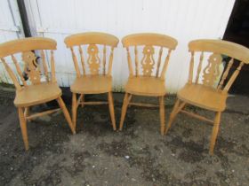 set 4 pine chairs