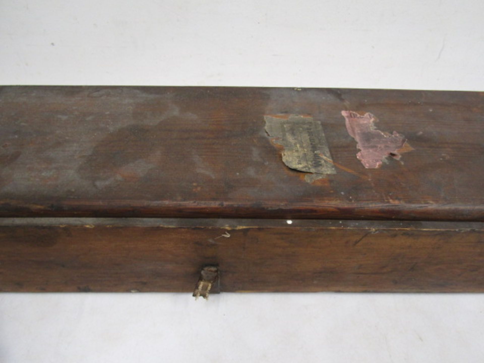 An antique salmon fishing rod transporting case bearing various travel labels - Image 9 of 12