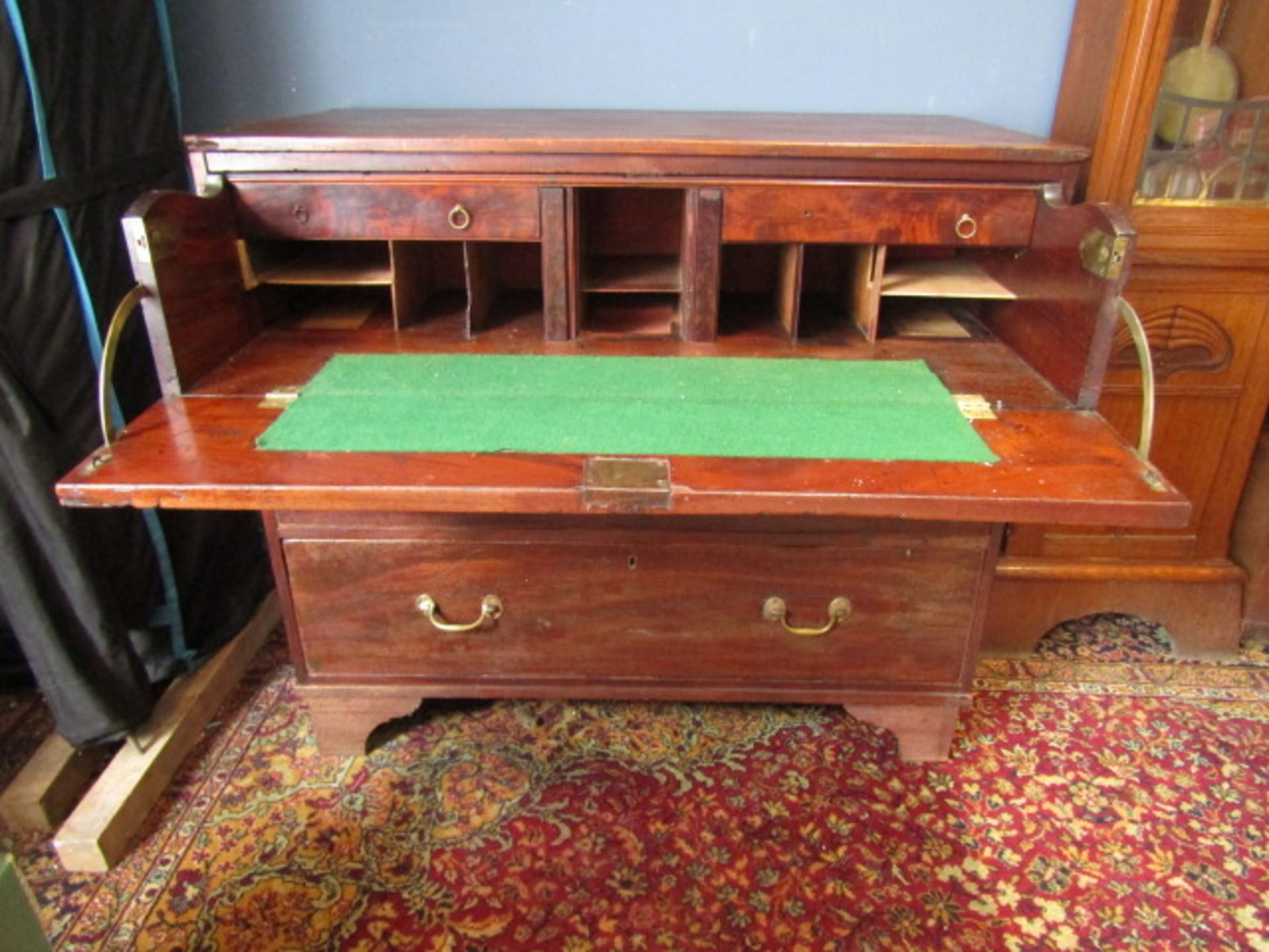 A Georgian mahogany secretaire chest  108Wx58Dx97H cm