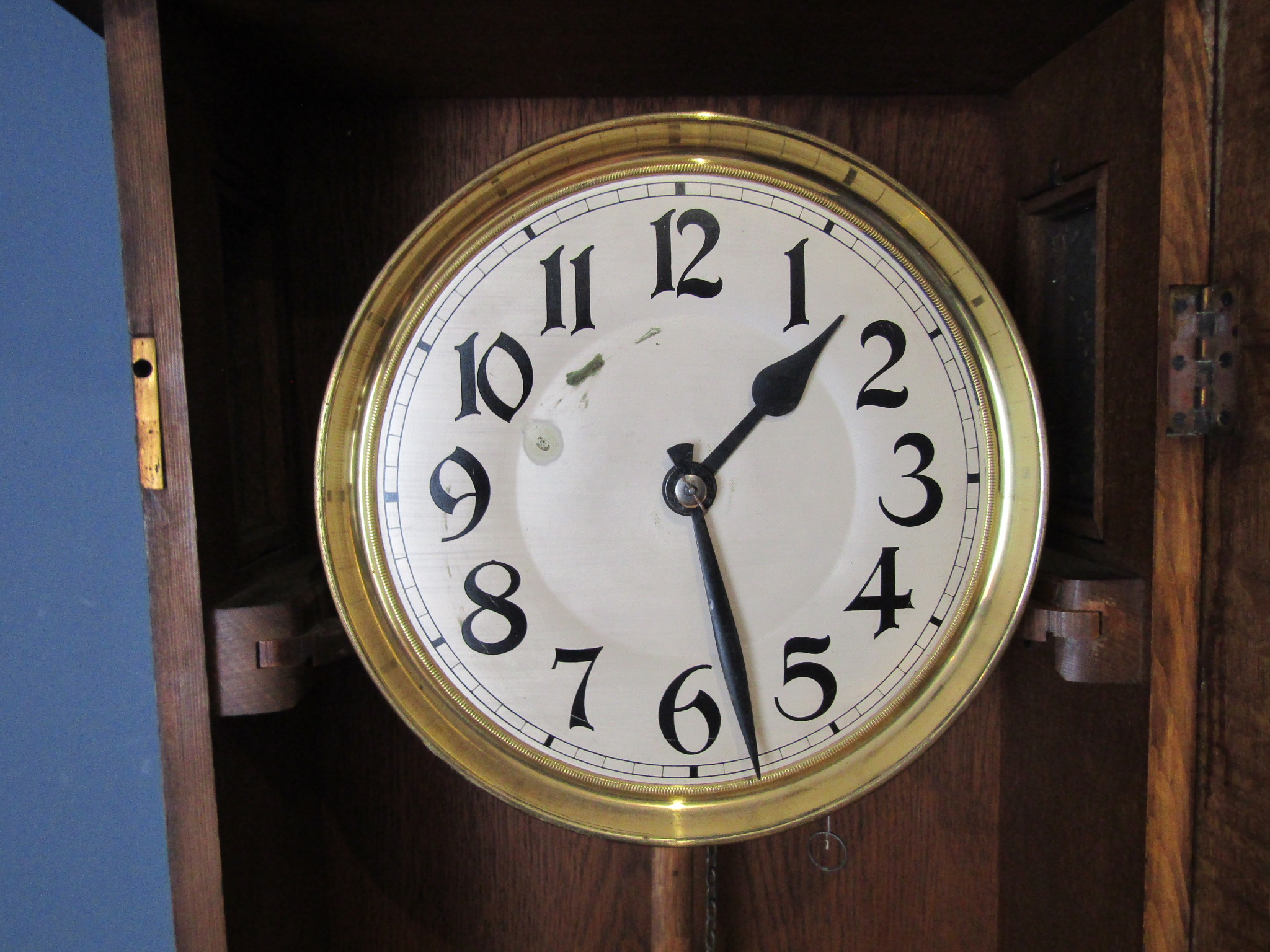 Early 20th Century Hamburg  American Clock Company longcase clock with weights and pendulum in oak - Image 7 of 11