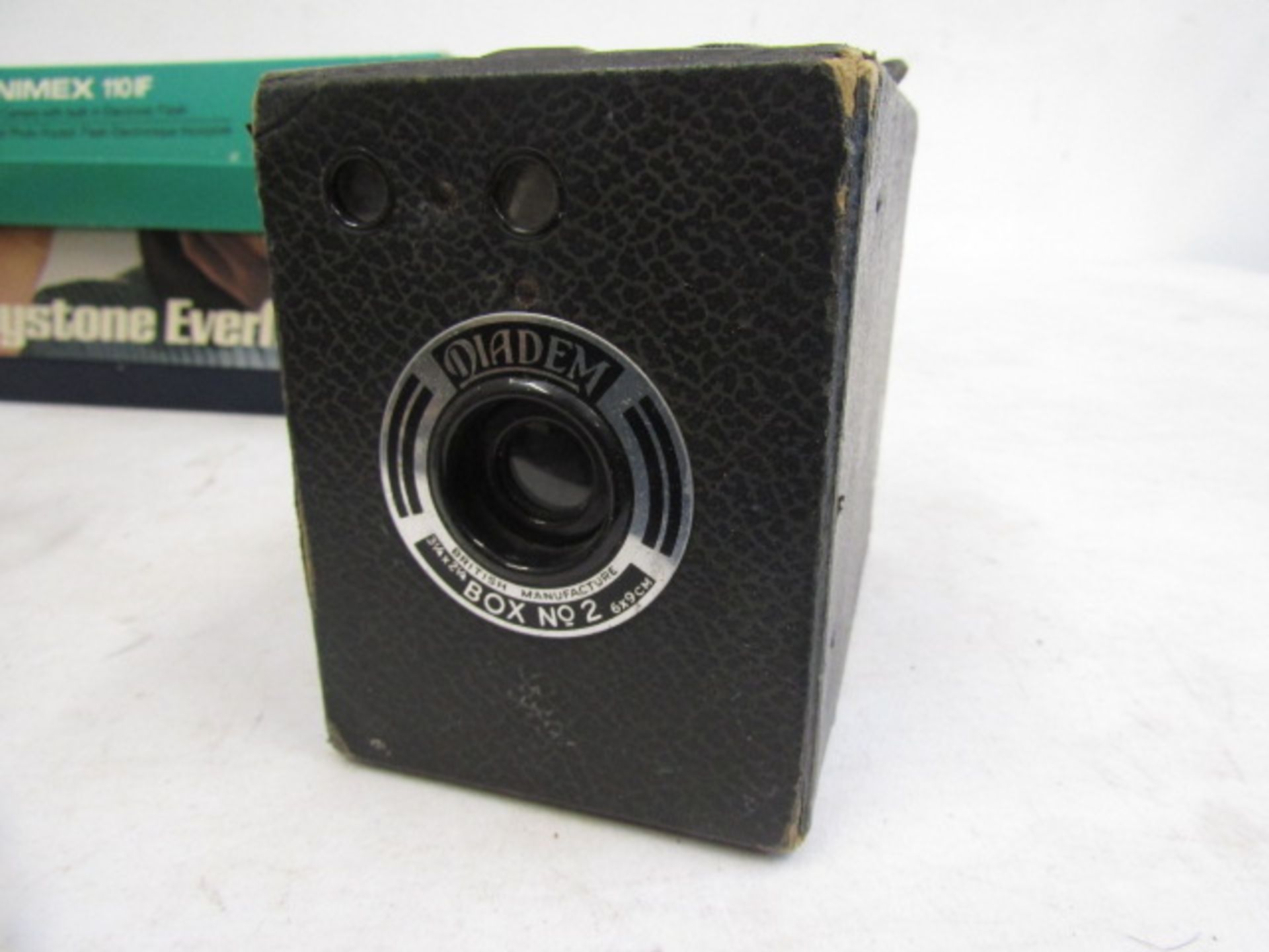 A quantity vintage cameras - Image 7 of 14
