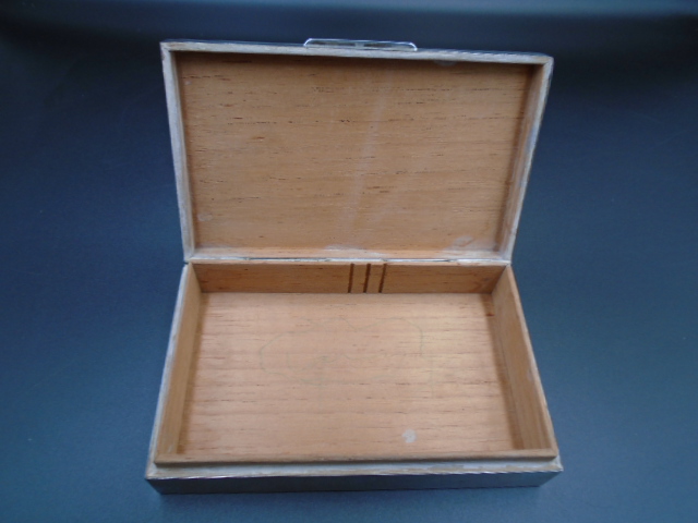 Silver engine turned cigarette box with wooden interior, London 1968 - Image 2 of 4
