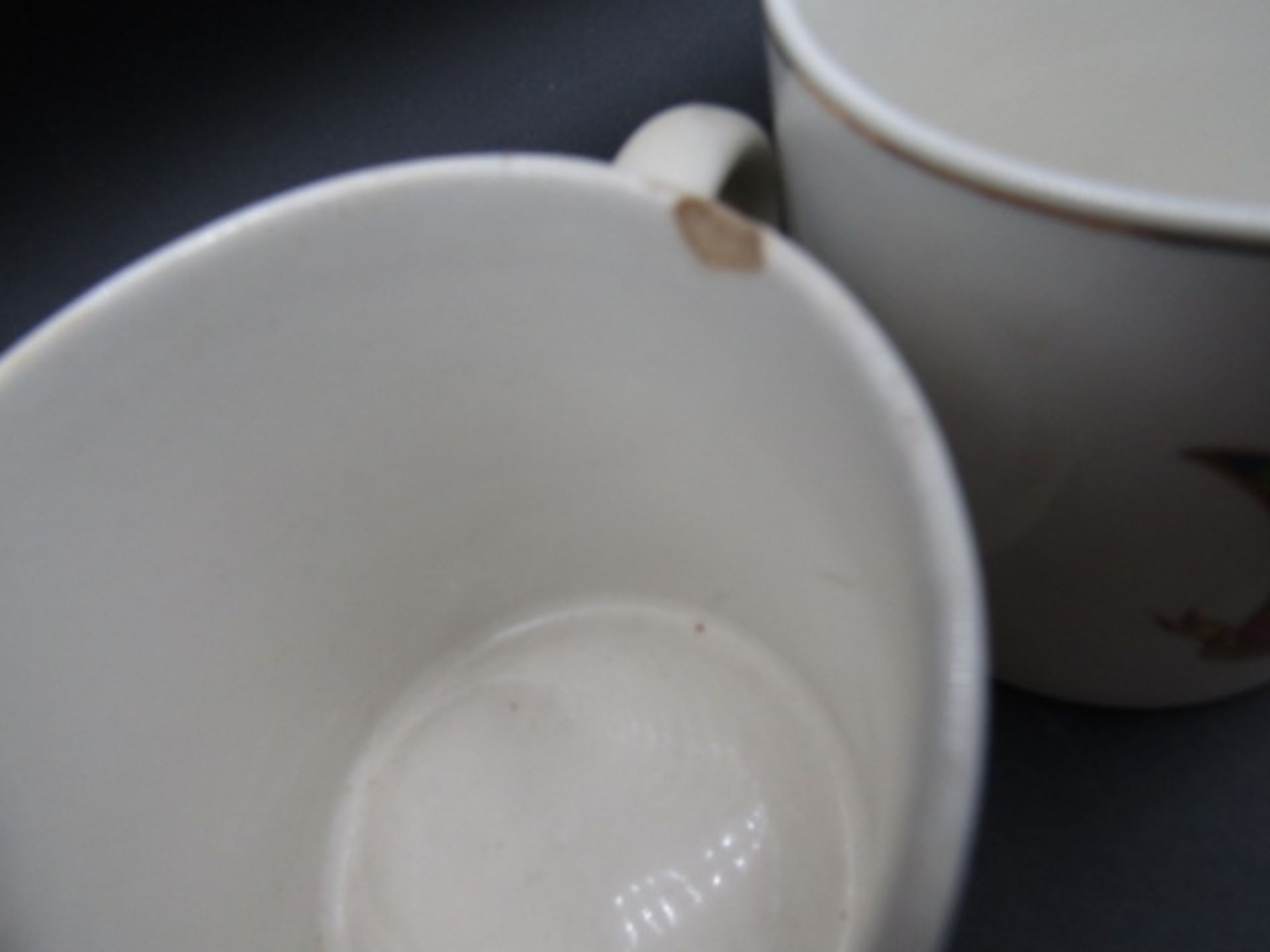 Commemorative mugs and glass dish  one cup is cracked, one has large chip as pictured - Image 3 of 7