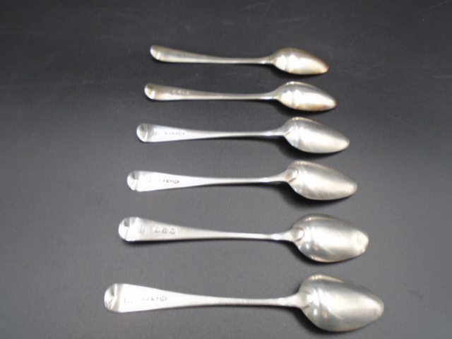 6 silver spoons 4 x George III London 1819 Thomas Wallis (II) & Johnathan & Hayne, and 2 x London - Image 3 of 4