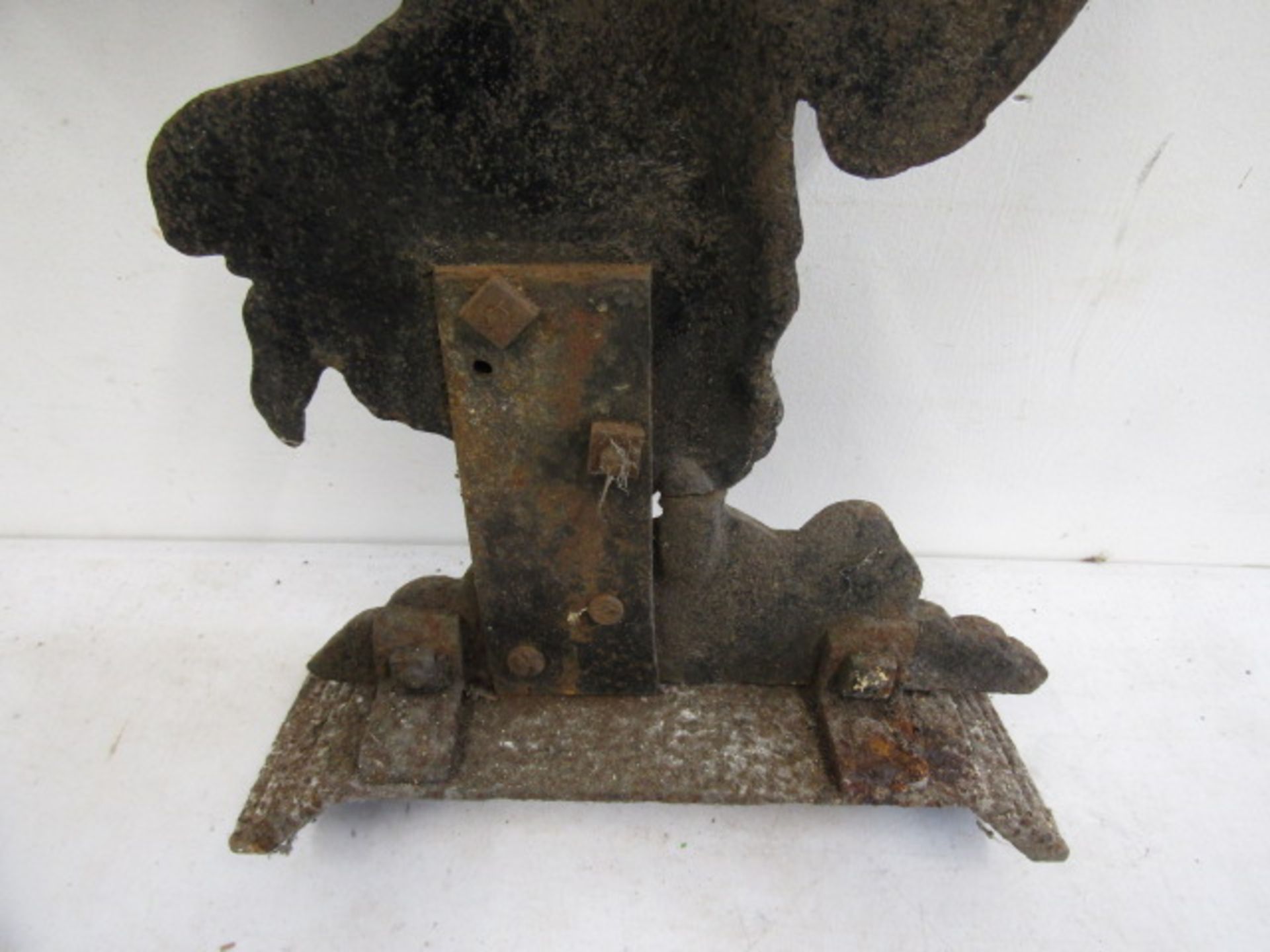 Cast iron Herald Angel door stop 44cmH - Image 4 of 4