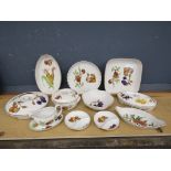 Royal Worcester 'Evesham' tableware