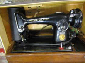 Vintage Singer electric sewing machine in case (no plug)