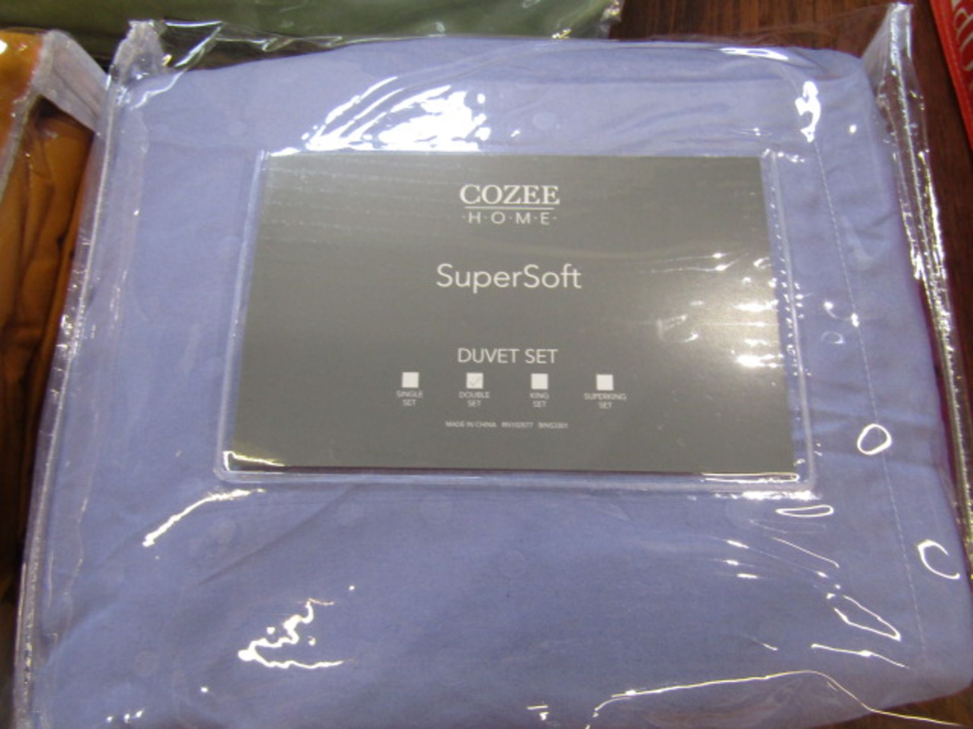 7 super soft new bed sets - Image 3 of 9