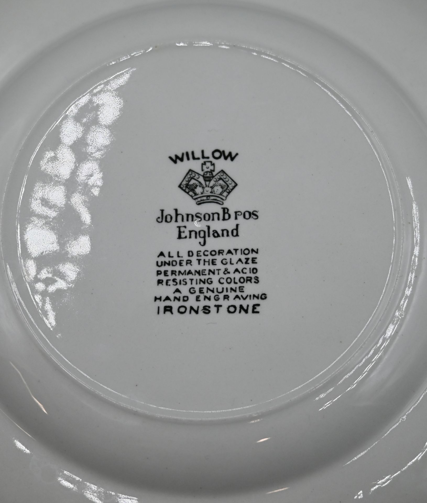 Assorted blue and white china to include Churchill Willow, Royal Cauldon Dragon, Spode to include - Image 14 of 18