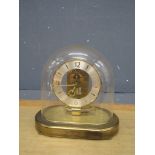 Kundo mantel clock with dome