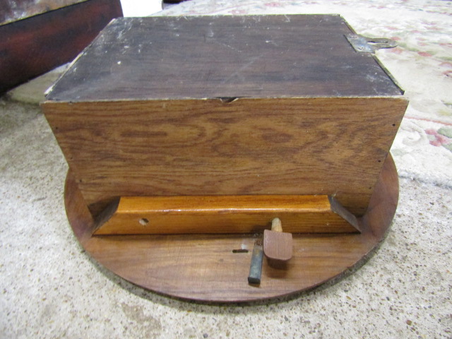 2 Fusee station clock cases with dials and glass - Image 6 of 10