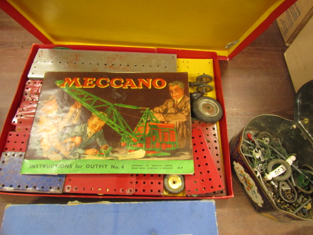 Meccano set, Bayco set, toy rifle and marbles - Image 4 of 5